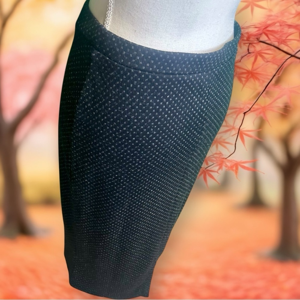 Free People ‘Ludlow’ Black & Gray Dot Knit Pencil Skirt Size Medium - Picture 12 of 15